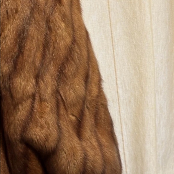 Vintage Sable Fur Cape - Picture 5 of 6